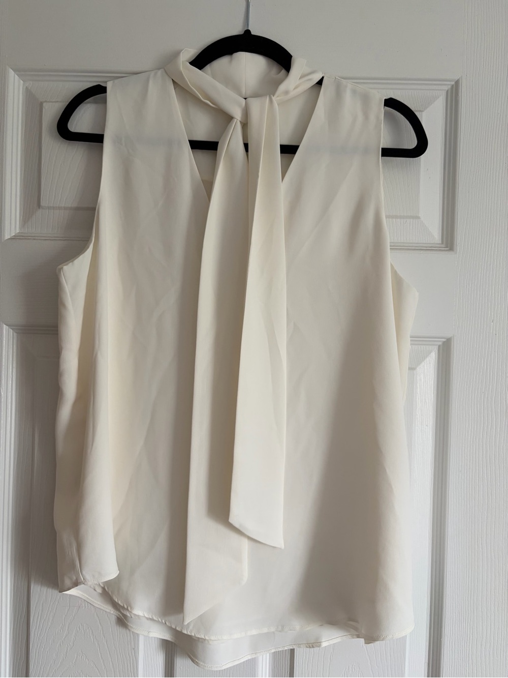 Ann Taylor Sleeveless Tie-Neck Camisole - Cream